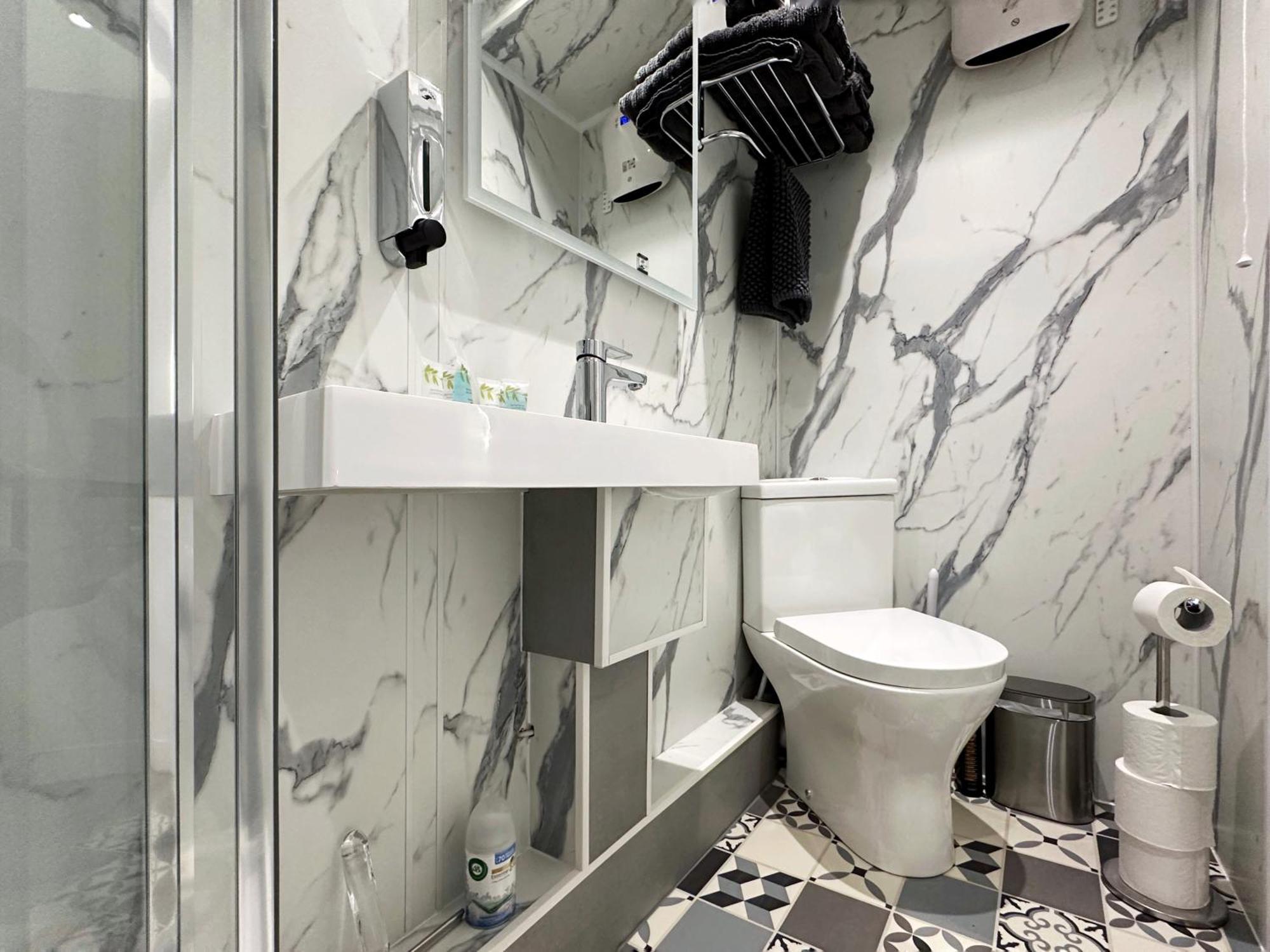 Kensington Studio Hosted By Airoperate Near Notting Hill - 1 Double Bed , 1 Sofa Bed, Ground Floor Apartment Via Private Entrance Londra Exterior foto