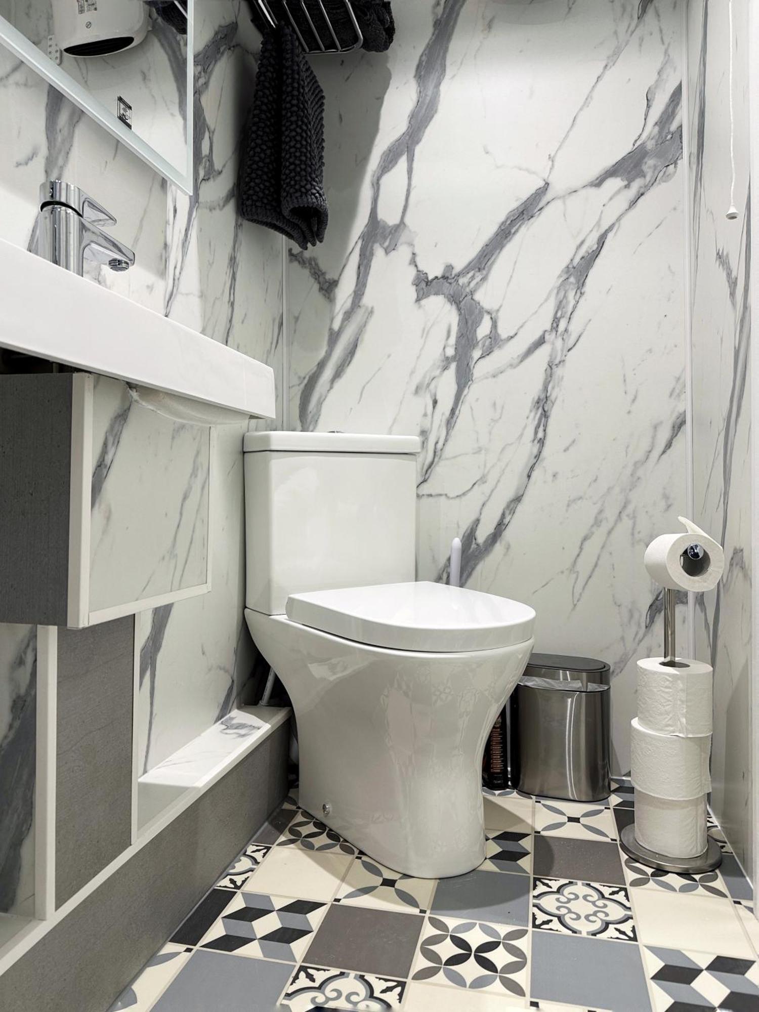 Kensington Studio Hosted By Airoperate Near Notting Hill - 1 Double Bed , 1 Sofa Bed, Ground Floor Apartment Via Private Entrance Londra Exterior foto