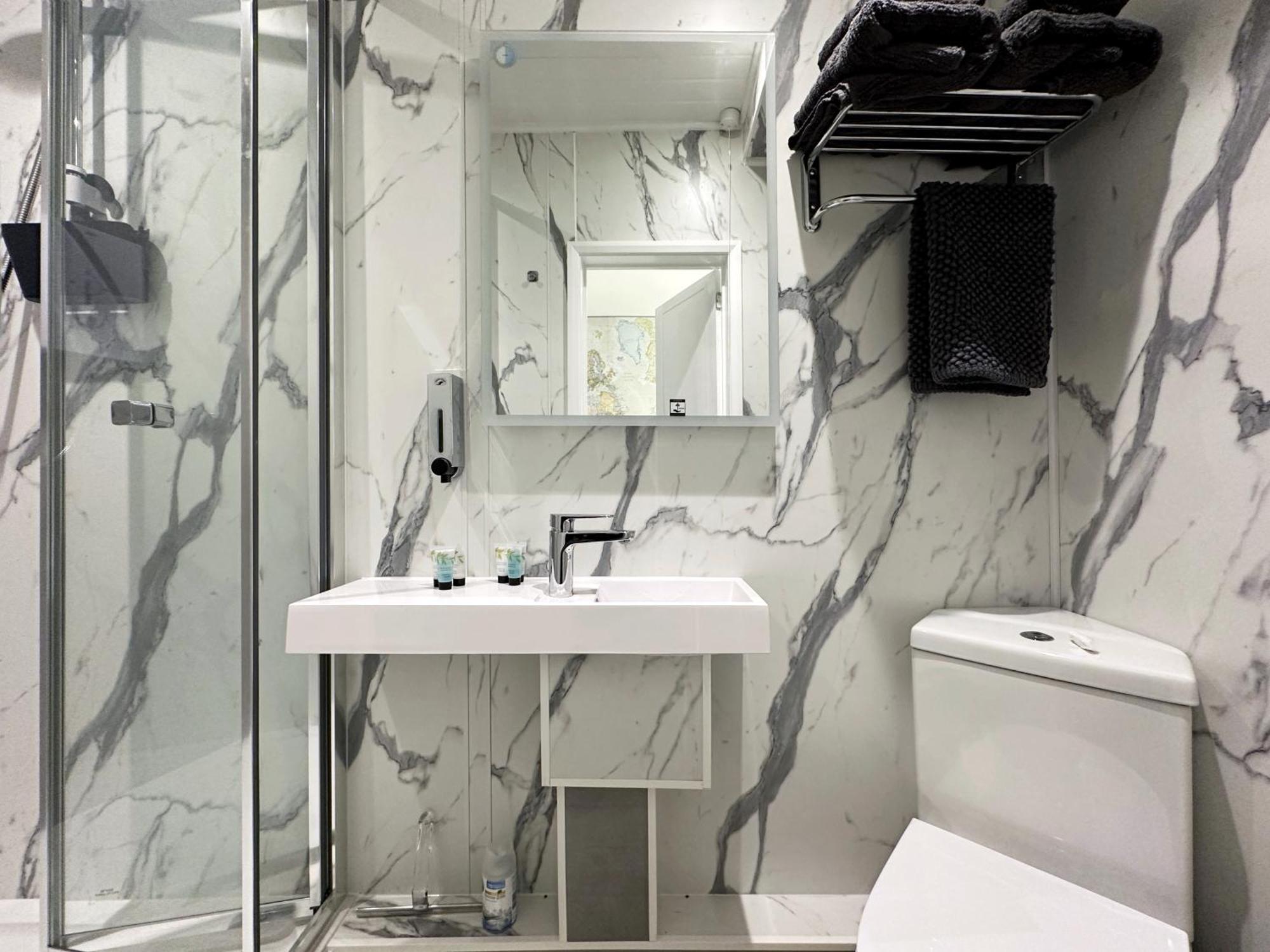 Kensington Studio Hosted By Airoperate Near Notting Hill - 1 Double Bed , 1 Sofa Bed, Ground Floor Apartment Via Private Entrance Londra Exterior foto