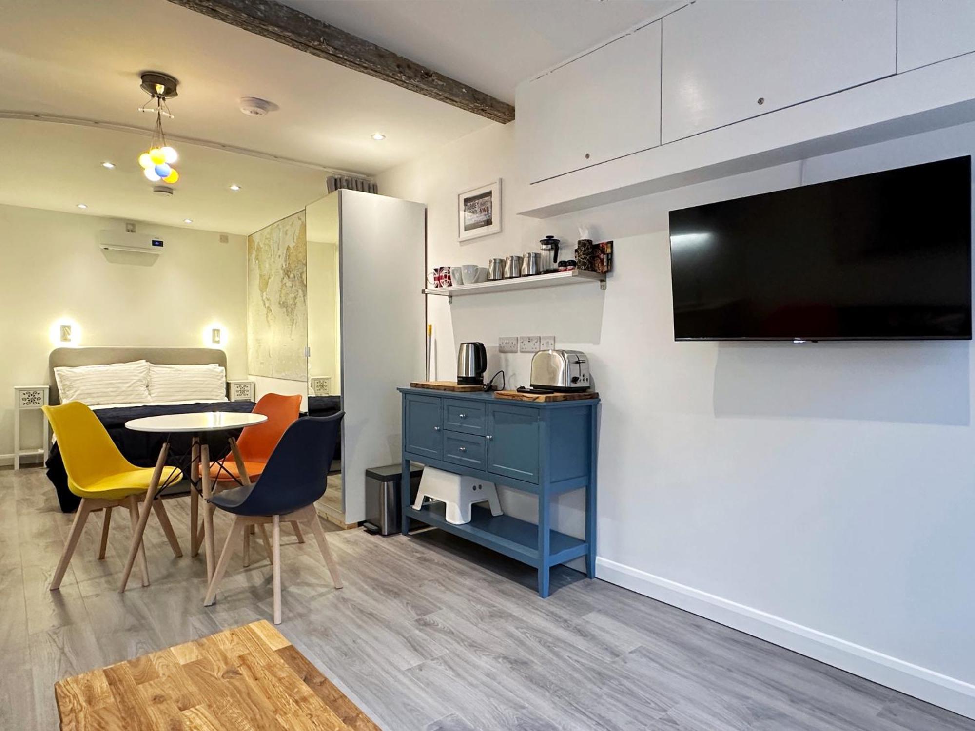 Kensington Studio Hosted By Airoperate Near Notting Hill - 1 Double Bed , 1 Sofa Bed, Ground Floor Apartment Via Private Entrance Londra Exterior foto