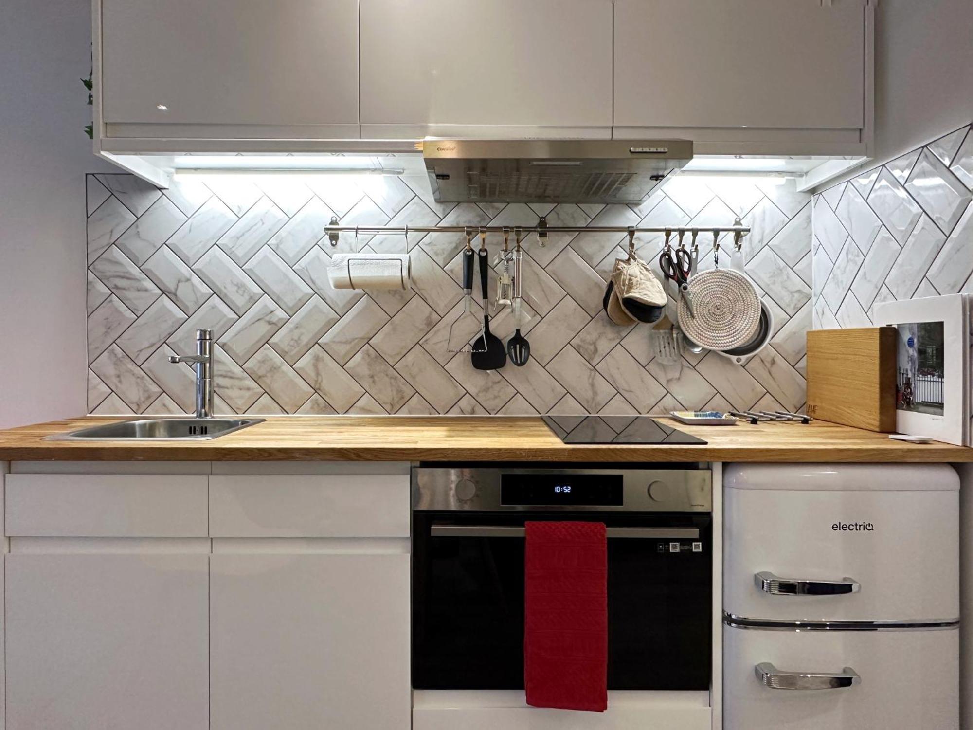 Kensington Studio Hosted By Airoperate Near Notting Hill - 1 Double Bed , 1 Sofa Bed, Ground Floor Apartment Via Private Entrance Londra Exterior foto