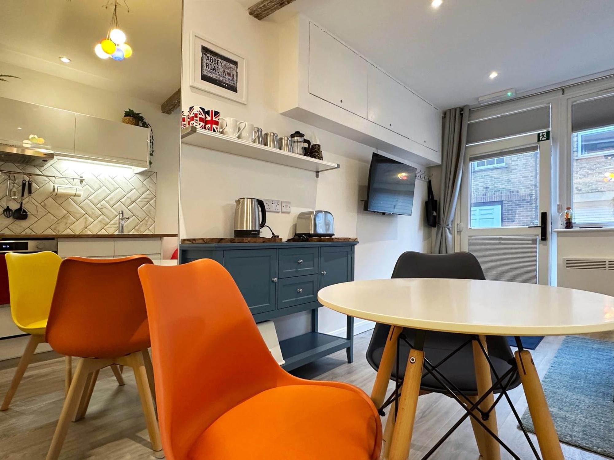 Kensington Studio Hosted By Airoperate Near Notting Hill - 1 Double Bed , 1 Sofa Bed, Ground Floor Apartment Via Private Entrance Londra Exterior foto